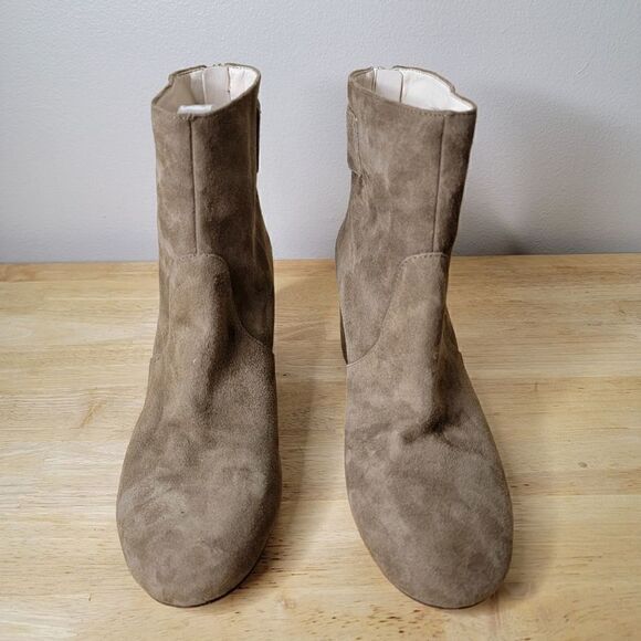 Nine West Quarryn Suede Zipper Back Snap Heeled Ankle Boots Tan Size 6.5 - Picture 10 of 12